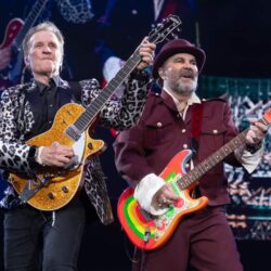 Emmanuel y Mijares, los dos amigos inseparables se reúnen en el Auditorio Nacional.