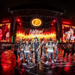 ¡Y puros corridos tumbados! Natanael Cano dio un magno concierto en el Estadio GNP.