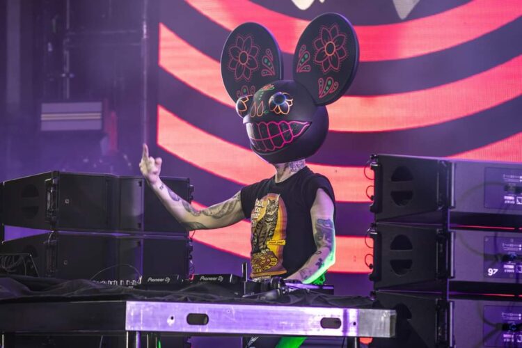 ¡El día de Deadmau5 desató el Halloween perfecto en el Pepsi Center!