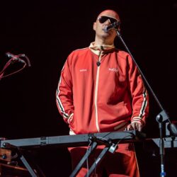 Plastilina Mosh llenó al Teatro Metropólitan con jazz rock, electro y funk en su regreso a la CDMX.